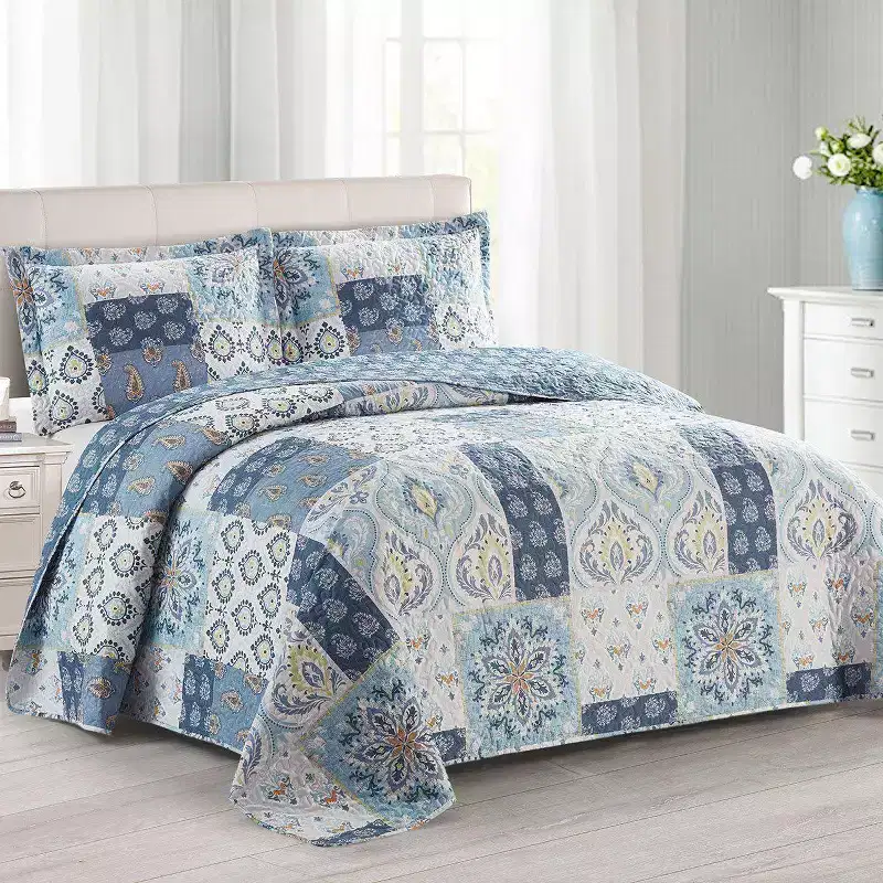 Egyptian Linens Bellflower Reversible Quilt - Bedspread Set