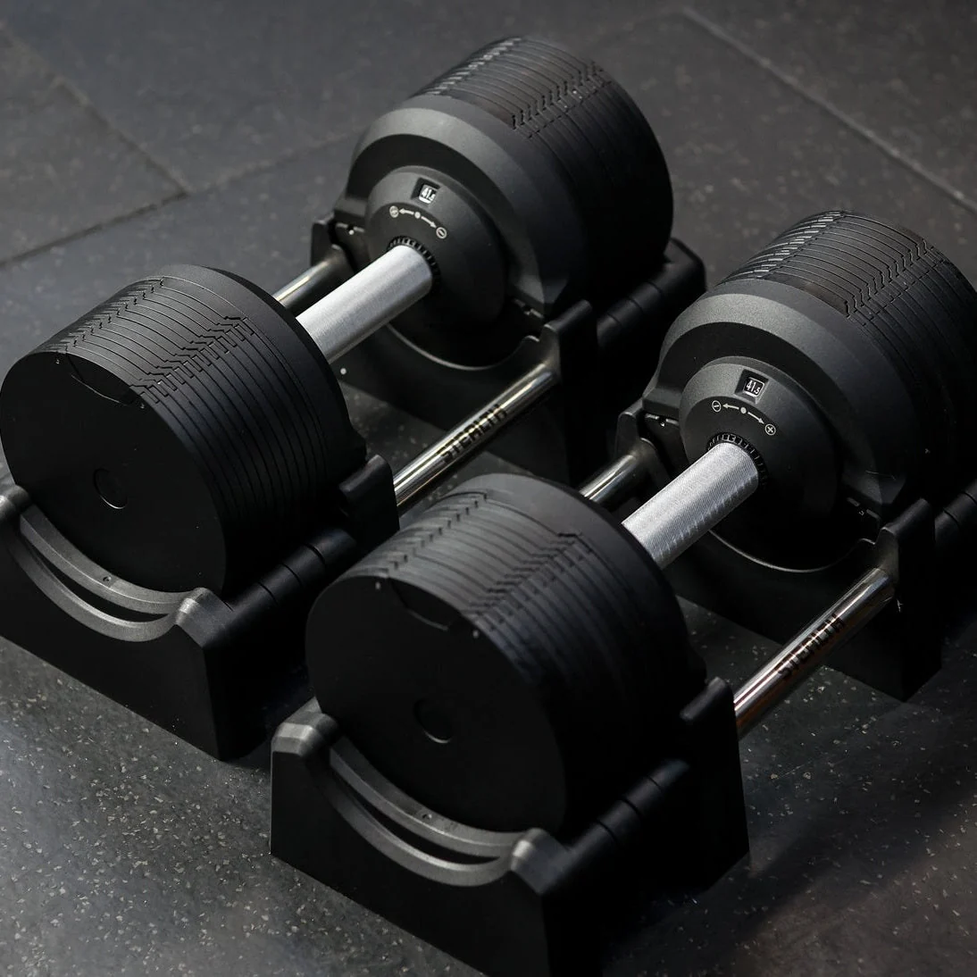 Adjustable Dumbbells Black Edition (Pair)
