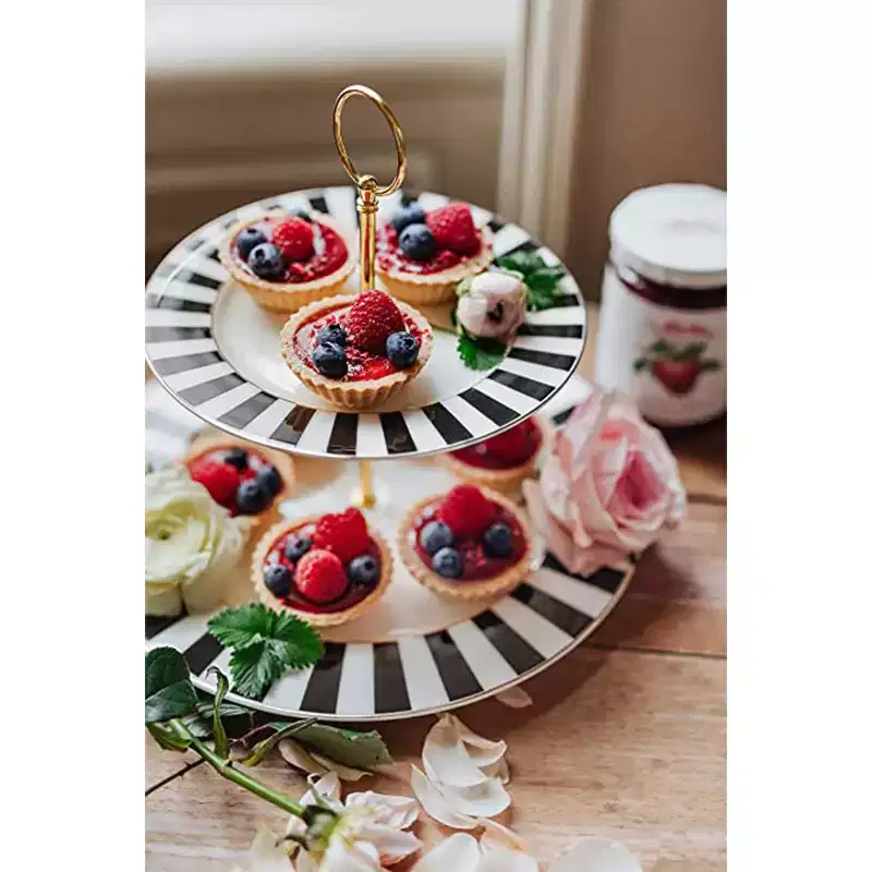 D'Arbo Trio Set All Natural Fruit Spreads - Apricot, Raspberry, and Strawberry - with Gold Stainless Steel Spreader Spoon (4-Pc Set)