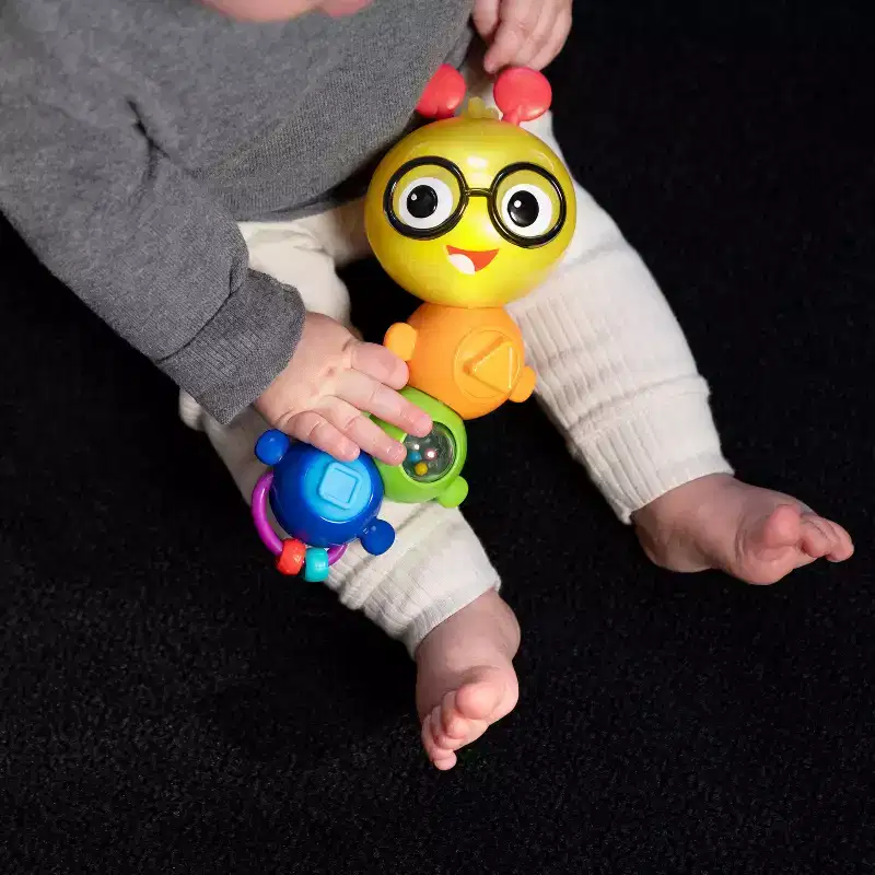 Baby Einstein Twist-a-Pal Cal Sensory Toy - 6-36m: Fine Motor Skills, Baby and Toddler Learning, Plastic