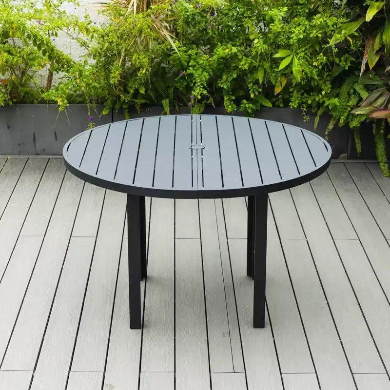 LeisureMod Chelsea 5-Piece Patio Dining Set, 48 Round Aluminum Dining Table and 4 Dining Armchair