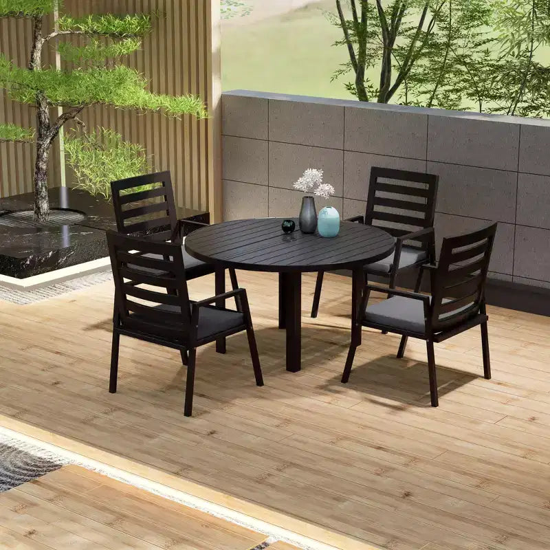 LeisureMod Chelsea 5-Piece Patio Dining Set, 48 Round Aluminum Dining Table and 4 Dining Armchair