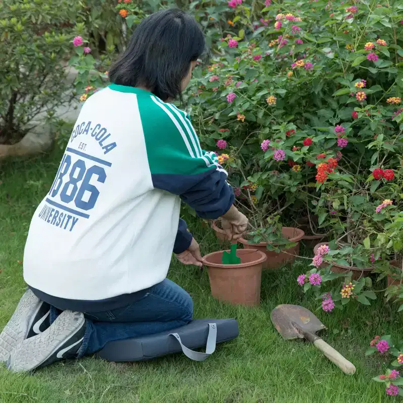Gardenised Memory Foam Kneeler for Gardening, Baby Bath, Knee Pad for Outdoor Work, Foldable and Extra Soft