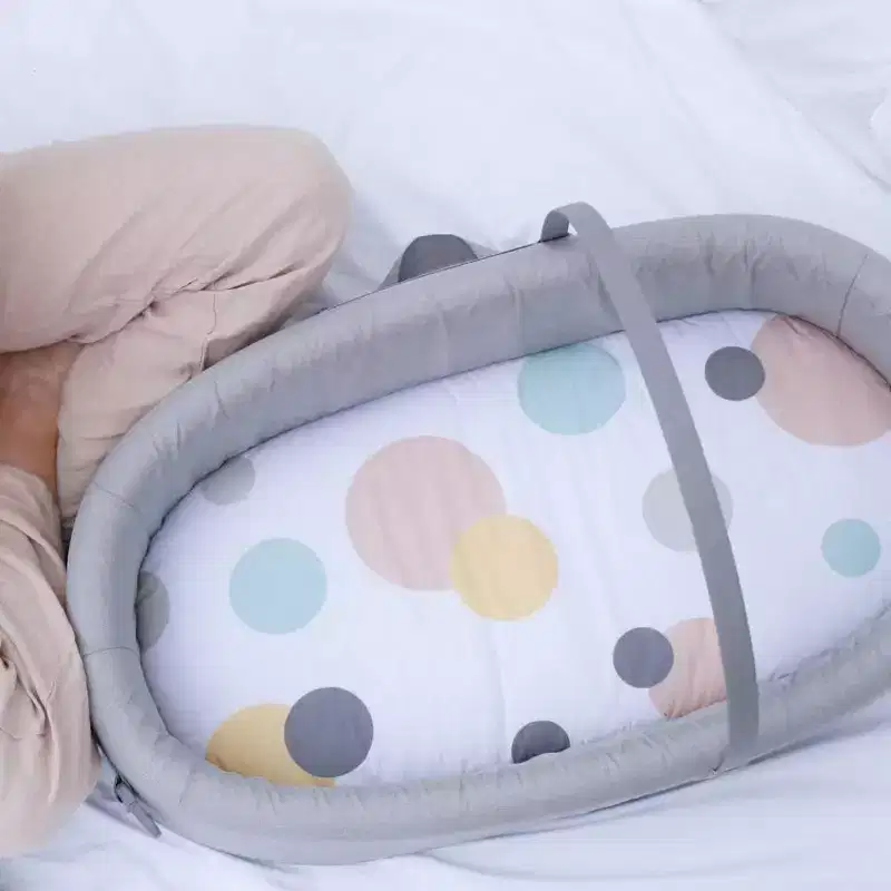 Lulyboo Portable Baby Lounge and Travel Nest