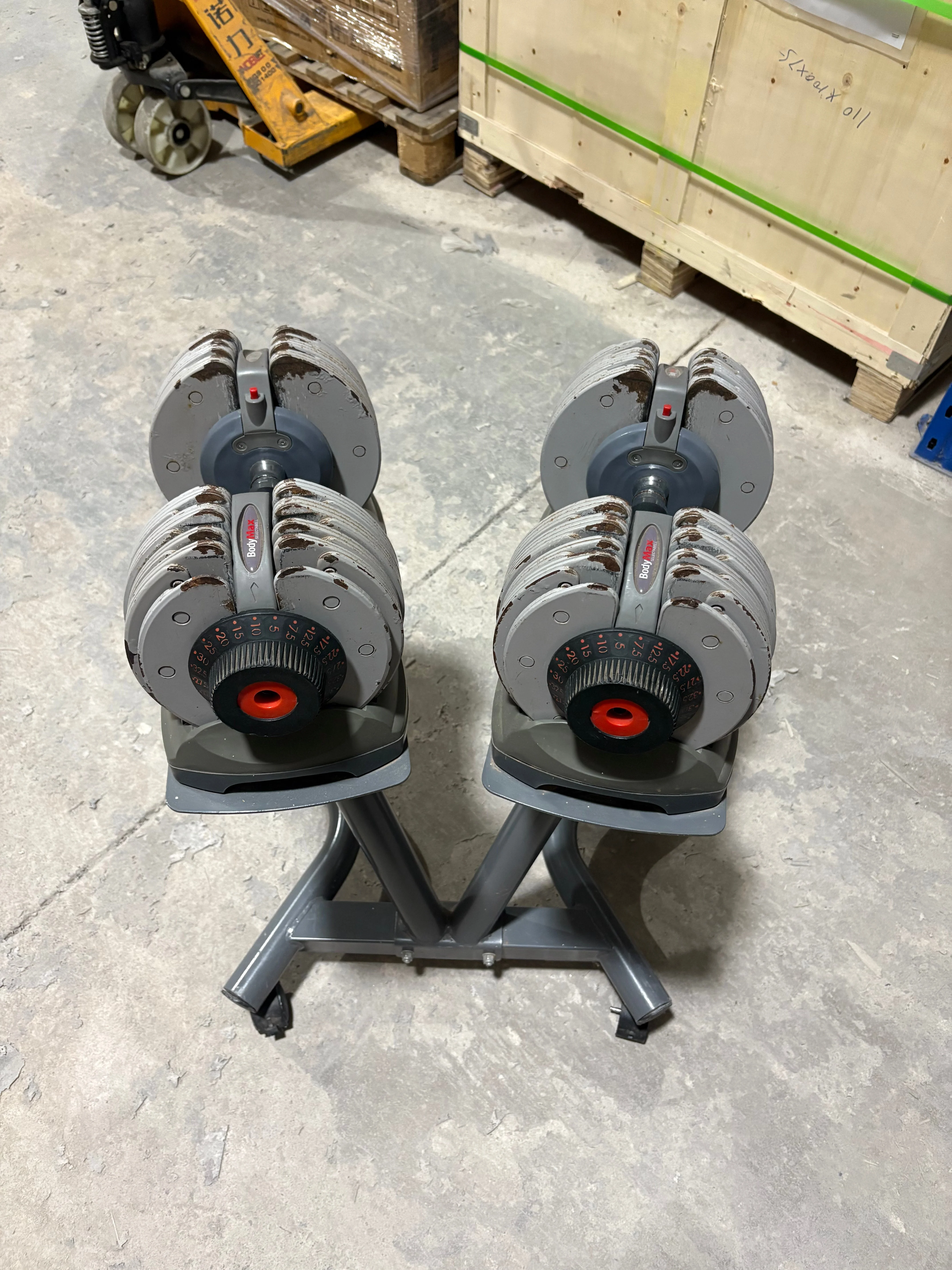 Used 5-32.5kg Adjustable Dumbbell + Stand