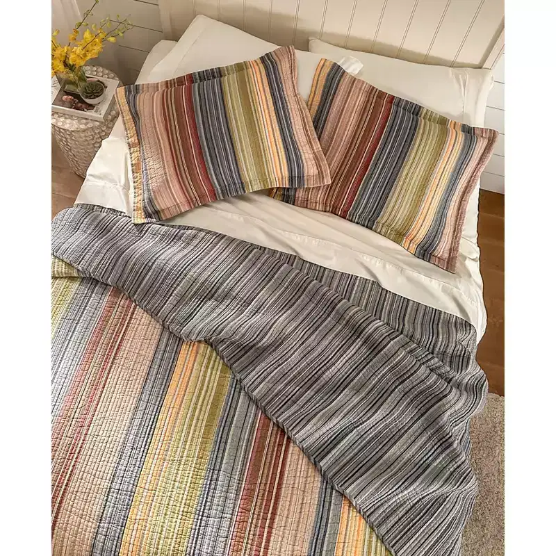 BrylaneHome Maya Bedspread