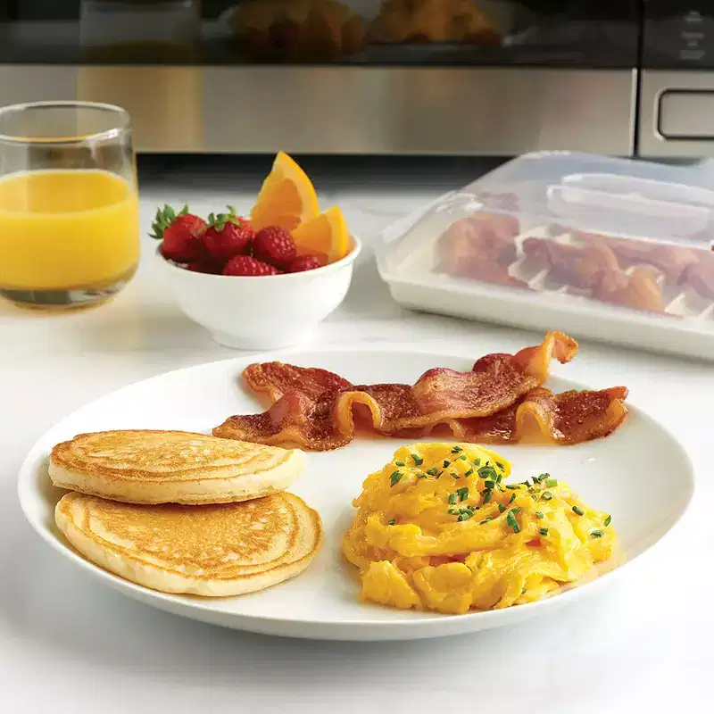 Nordic Ware Compact Bacon Tray with Lid